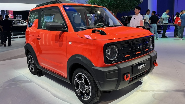 Hình ảnh xe Geely Geome Panda Knight cạnh tranh với VF3 và Minio Green