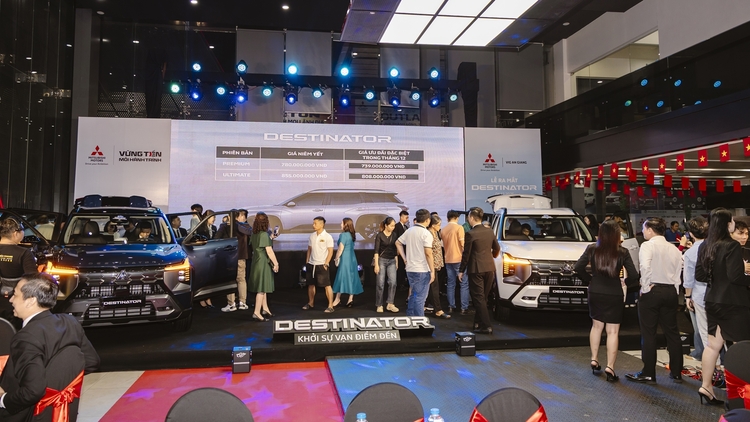 Mitsubishi Destinator tiếp tục ra mắt tại đại lý Mitsubishi VIG An Giang, nhận nhiều sự quan tâm và đặt hàng