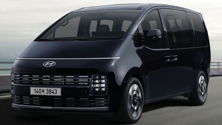Hyundai Staria 2026 có bản nâng cấp: Nội thất lột xác, thêm động cơ Hybrid, khai tử máy dầu