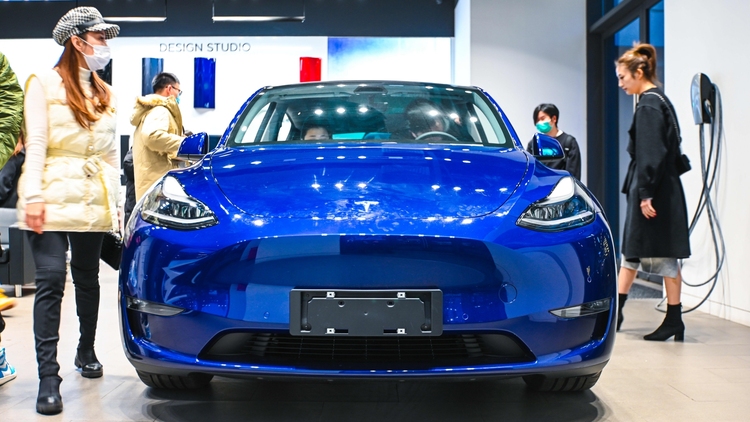 Tesla Model Y thống trị doanh số xe SUV tại Trung Quốc năm 2025: BYD bất ngờ vắng bóng khỏi Top 5