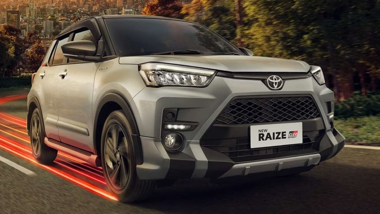 Toyota Raize 2026 lộ diện: Nâng cấp diện mạo GR Sport, có thêm Apple CarPlay