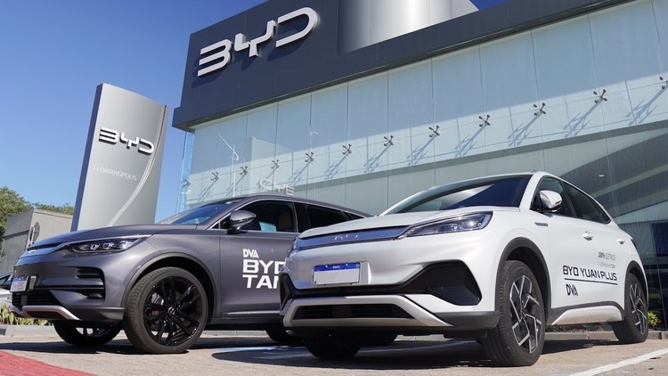 BYD đặt tham vọng xuất khẩu 1,3 triệu xe trong năm 2026: Lời thách thức đanh thép gửi đến Tesla