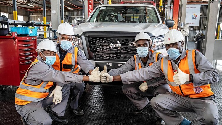 Nissan rút khỏi Nam Phi sau 60 năm: Bán nhà máy cho 